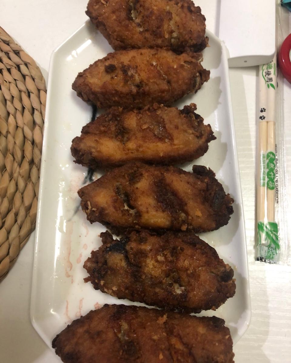 蒜香炸鸡翅