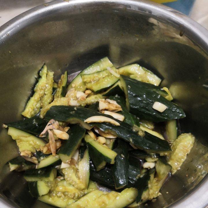 凉拌黄瓜