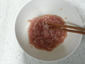 皮蛋瘦肉粥改良版的做法 步骤3