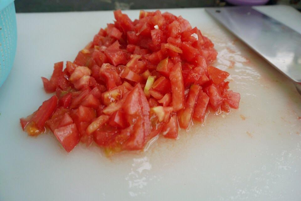 西红柿烩杏鲍菇的做法 步骤1