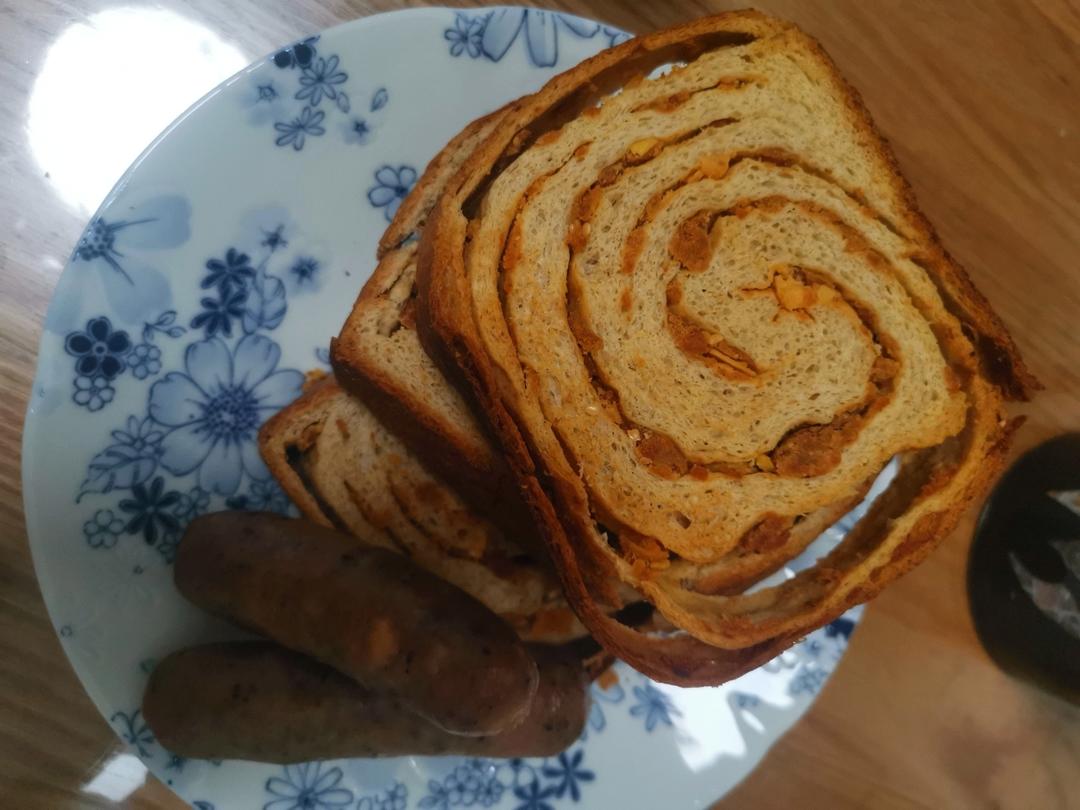 咸蛋黄肉松吐司🍞/经典馅料咸口吐司