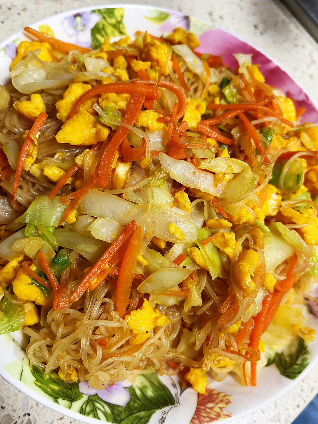 包菜鸡蛋炒粉丝