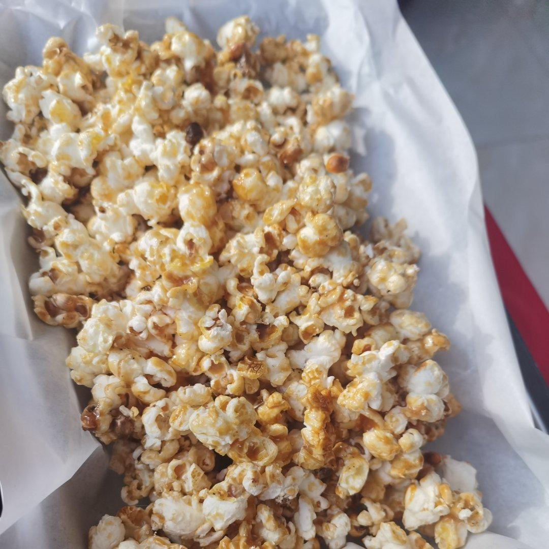 焦糖爆米花