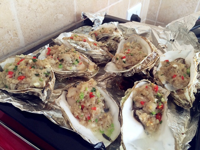 【曼食慢语】蒜蓉烤生蚝