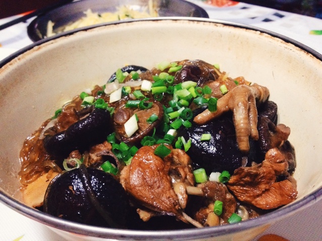 小鸡炖蘑菇