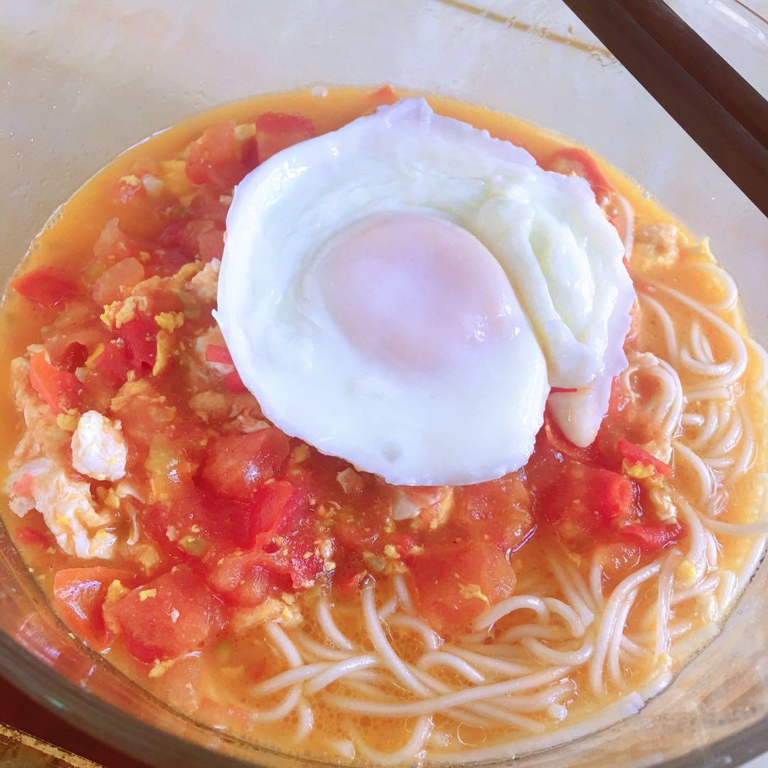 超级入味好吃的番茄鸡蛋面