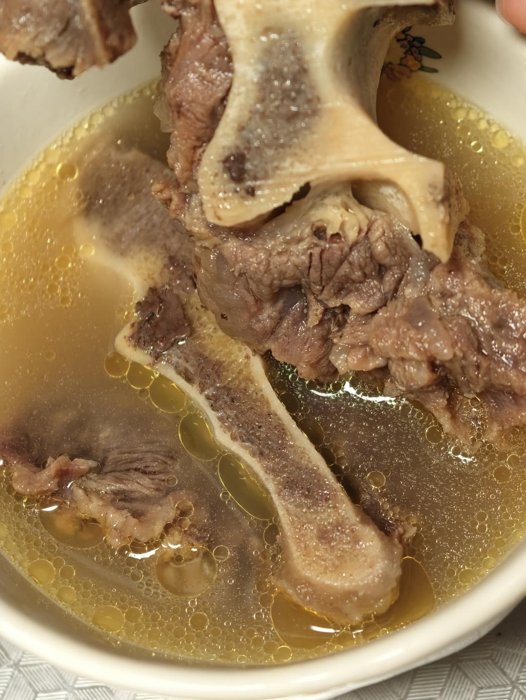 香浓牛骨汤