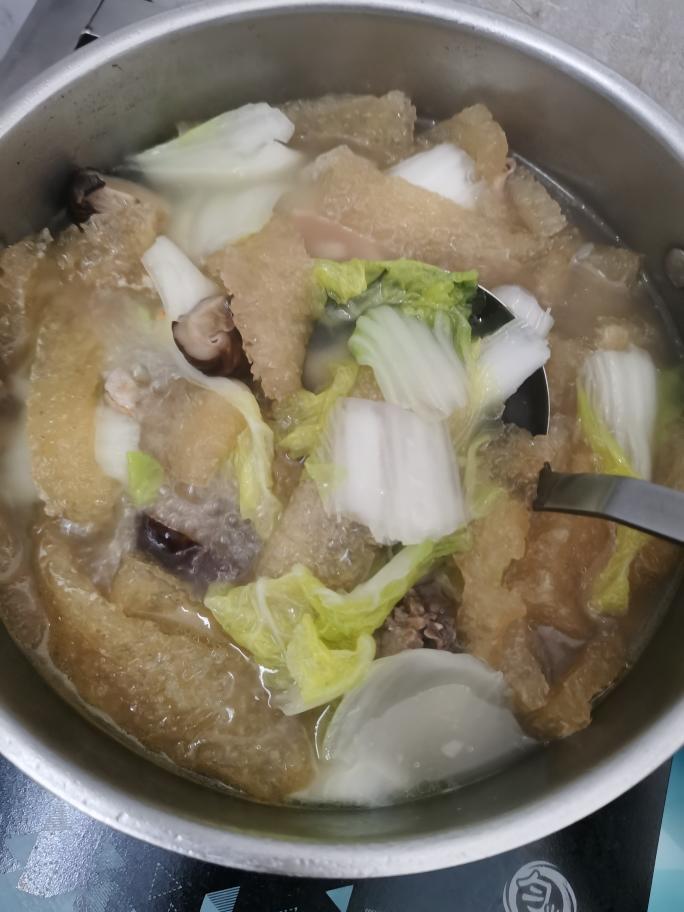 肉皮白菜汤