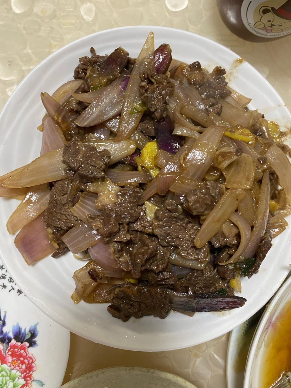 牛肉炒洋葱