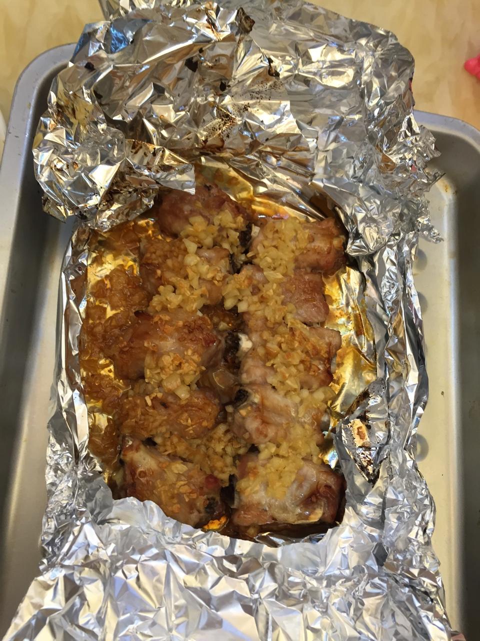 香到骨头里的蒜香排骨（烤箱）