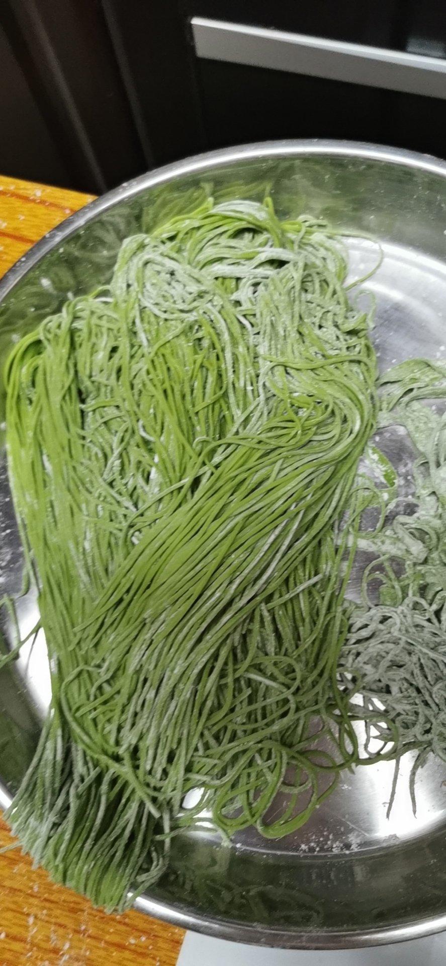 波菜面条
