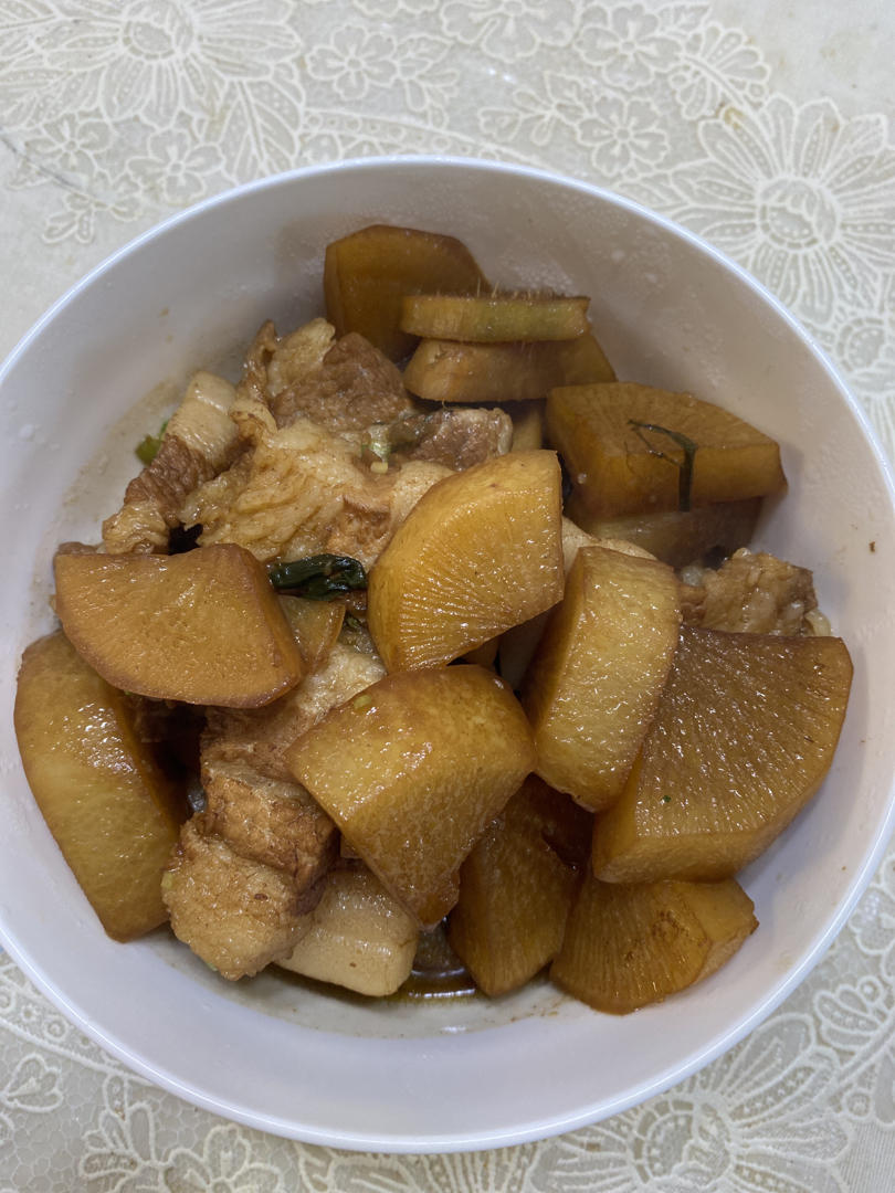 萝卜烧肉（小朋友最爱吃）