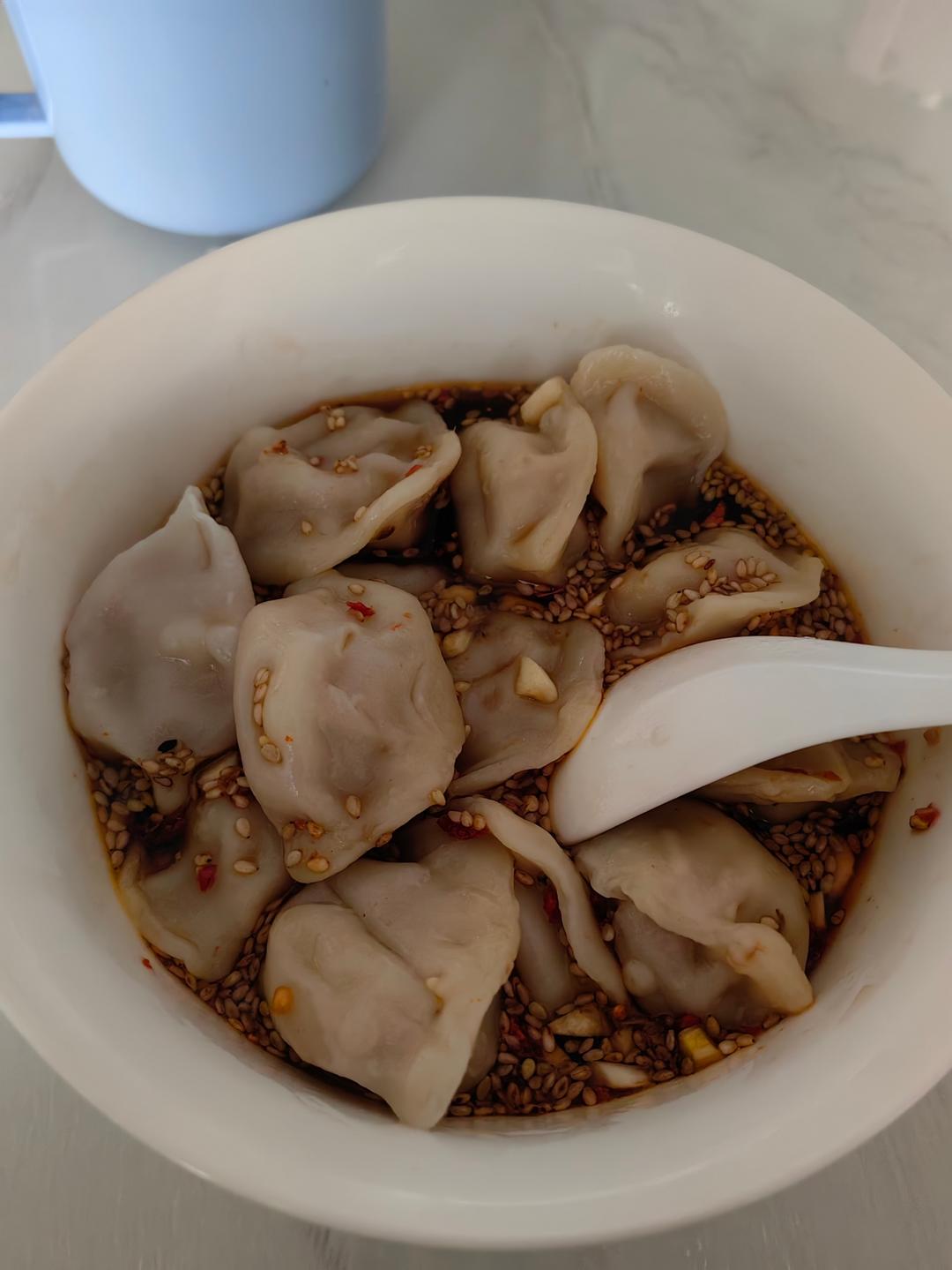 🔥五分钟搞定❗️酸辣开胃一吃就上瘾的酸汤水饺