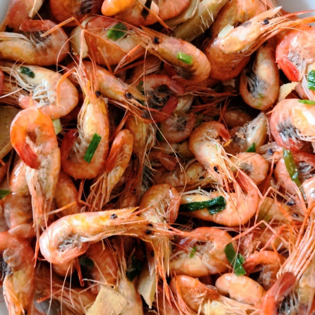 油爆河虾