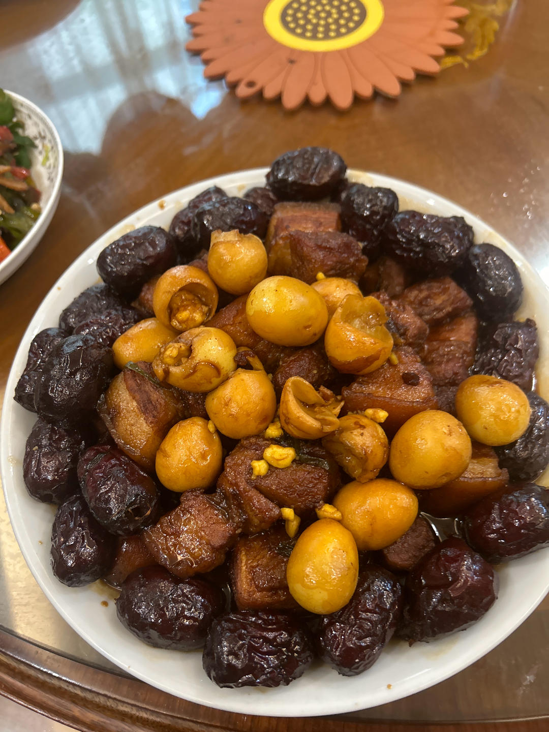 肥而不腻的东坡肉