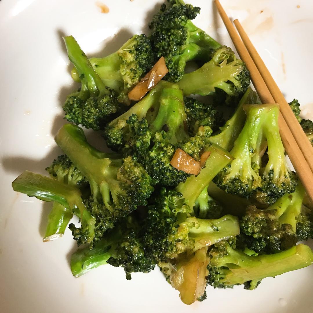 蚝油蒜蓉西兰花