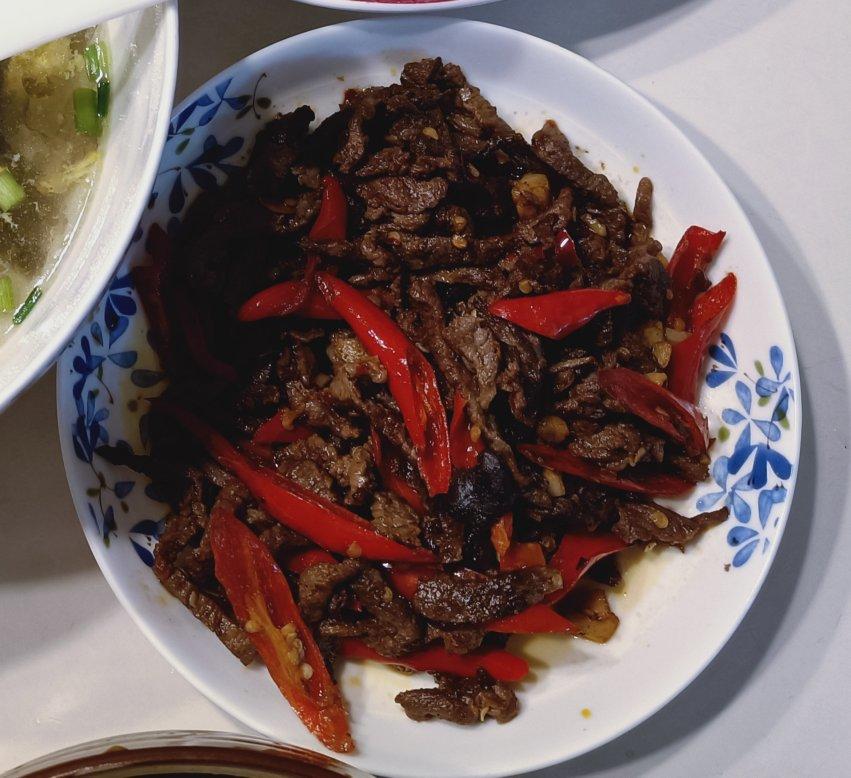 小炒黄牛肉，麻辣鲜香超下饭！