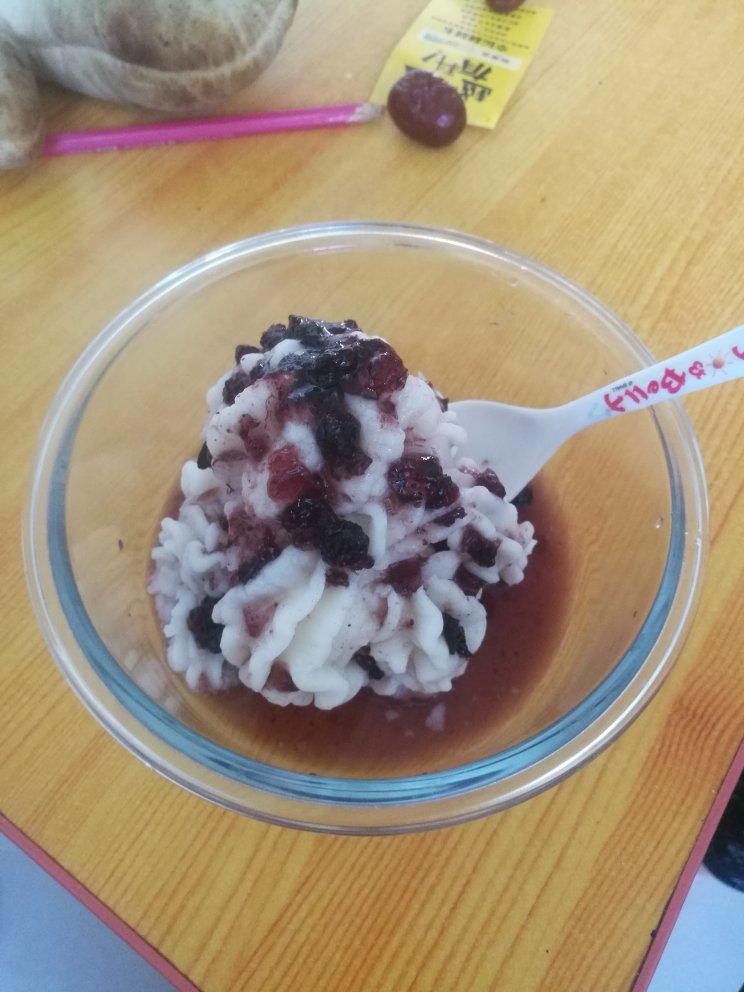 睿琦琦做的好吃的蓝莓酸奶山药泥92紫气东来开胃健脾