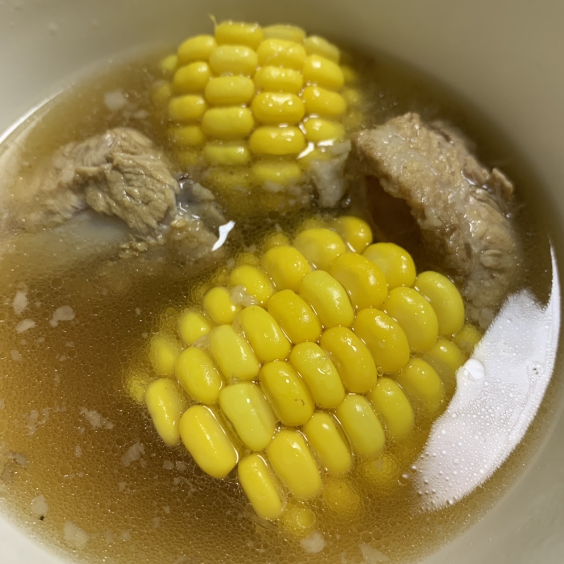 🌽玉米排骨汤