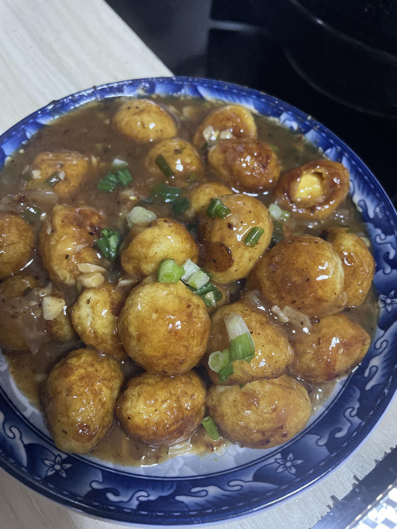 虎皮鹌鹑蛋，一口一个越嚼越香，小孩的最爱