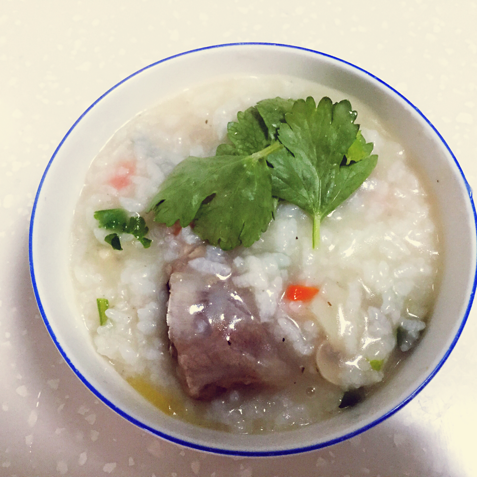 沐儿做的干贝排骨粥