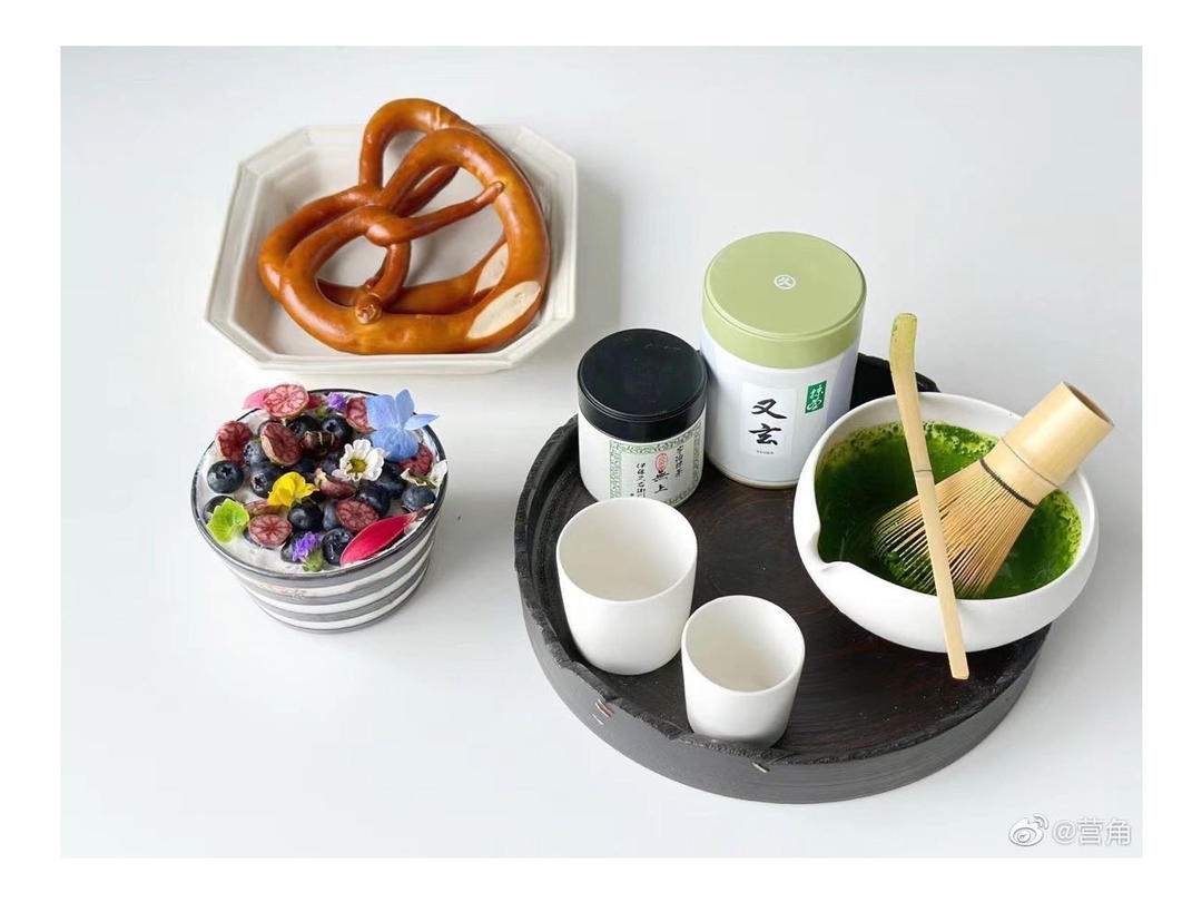 抹茶拿铁属于夏天