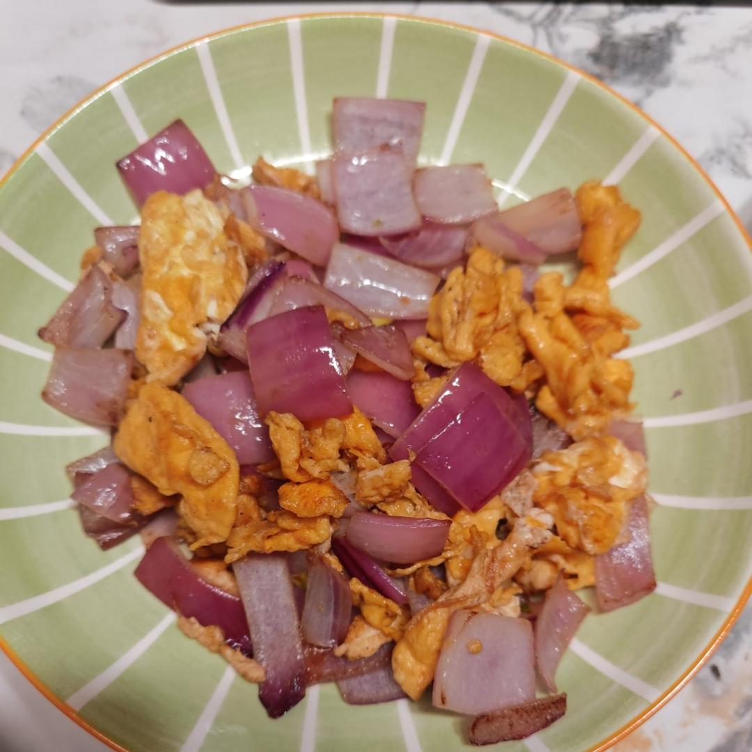 降压防癌的好食材  洋葱炒鸡蛋