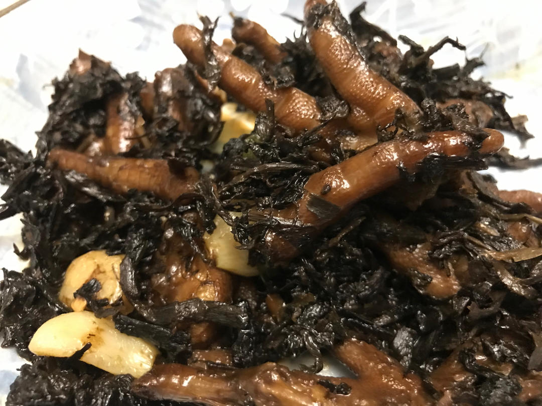 梅干菜红烧鸡爪