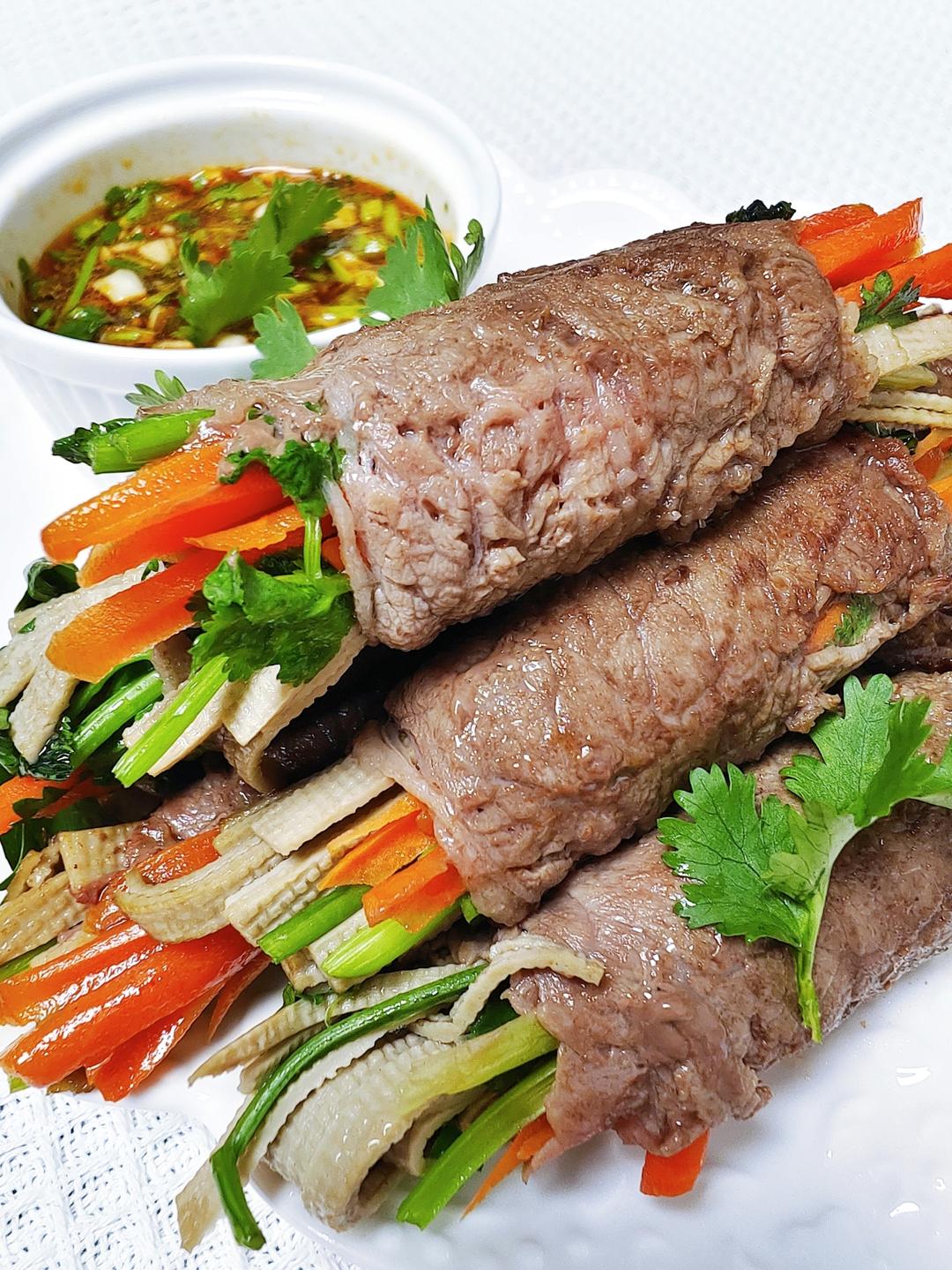 澳洲牛肉丨蔬菜牛肉卷的做法