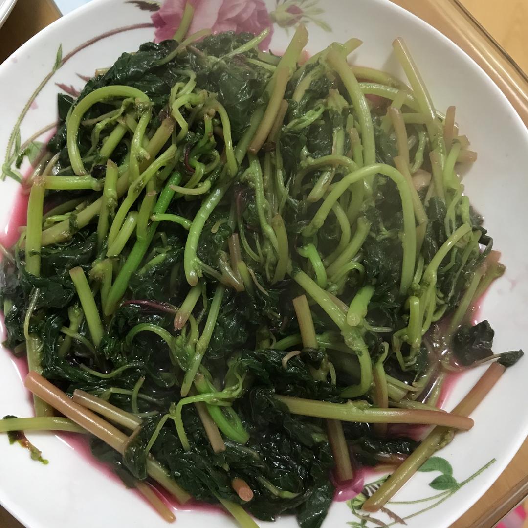 蒜炒红米苋