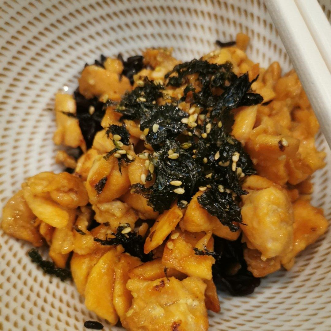 三文鱼饭（一人食，十分钟就做好）