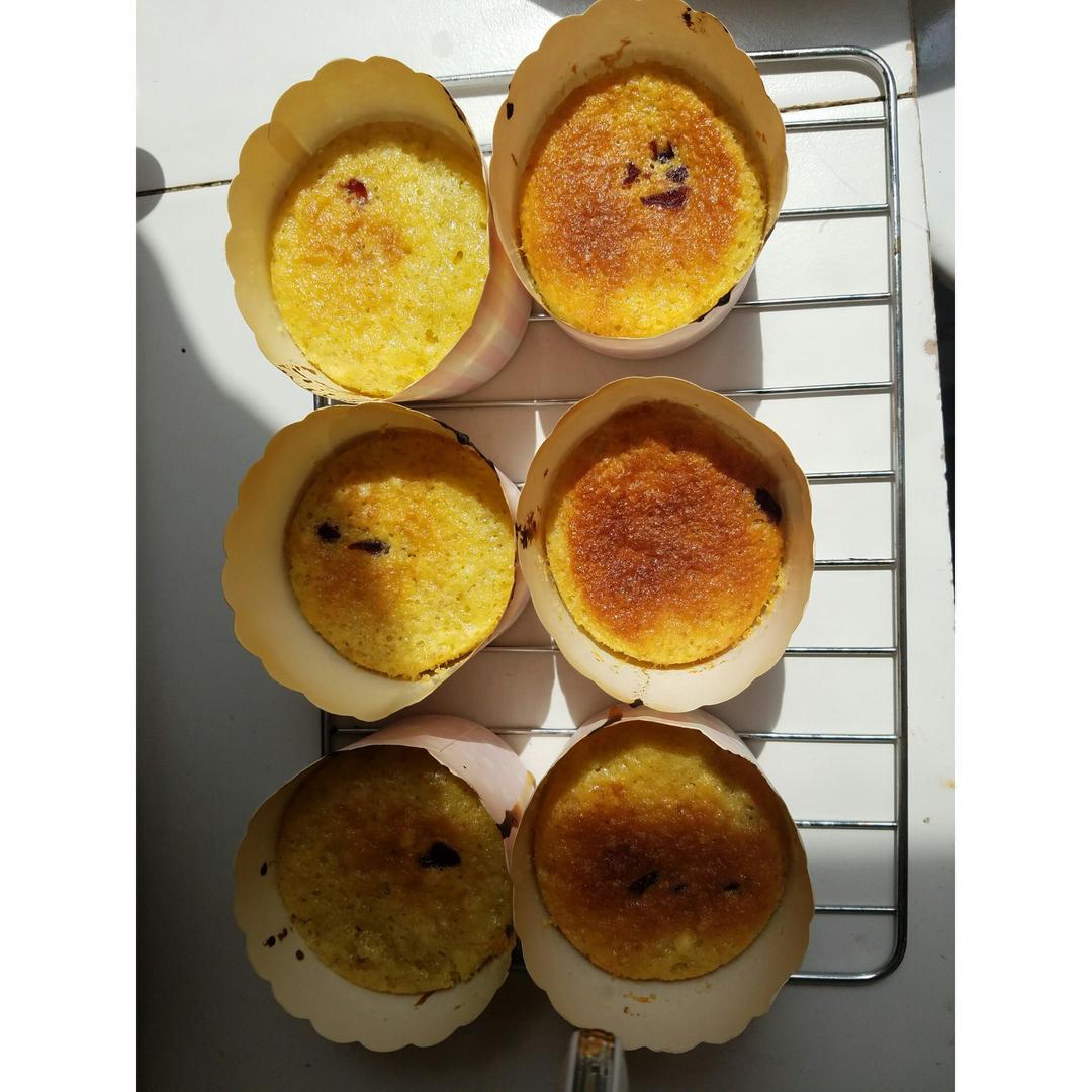 少女心的香蕉蔓越莓玛芬