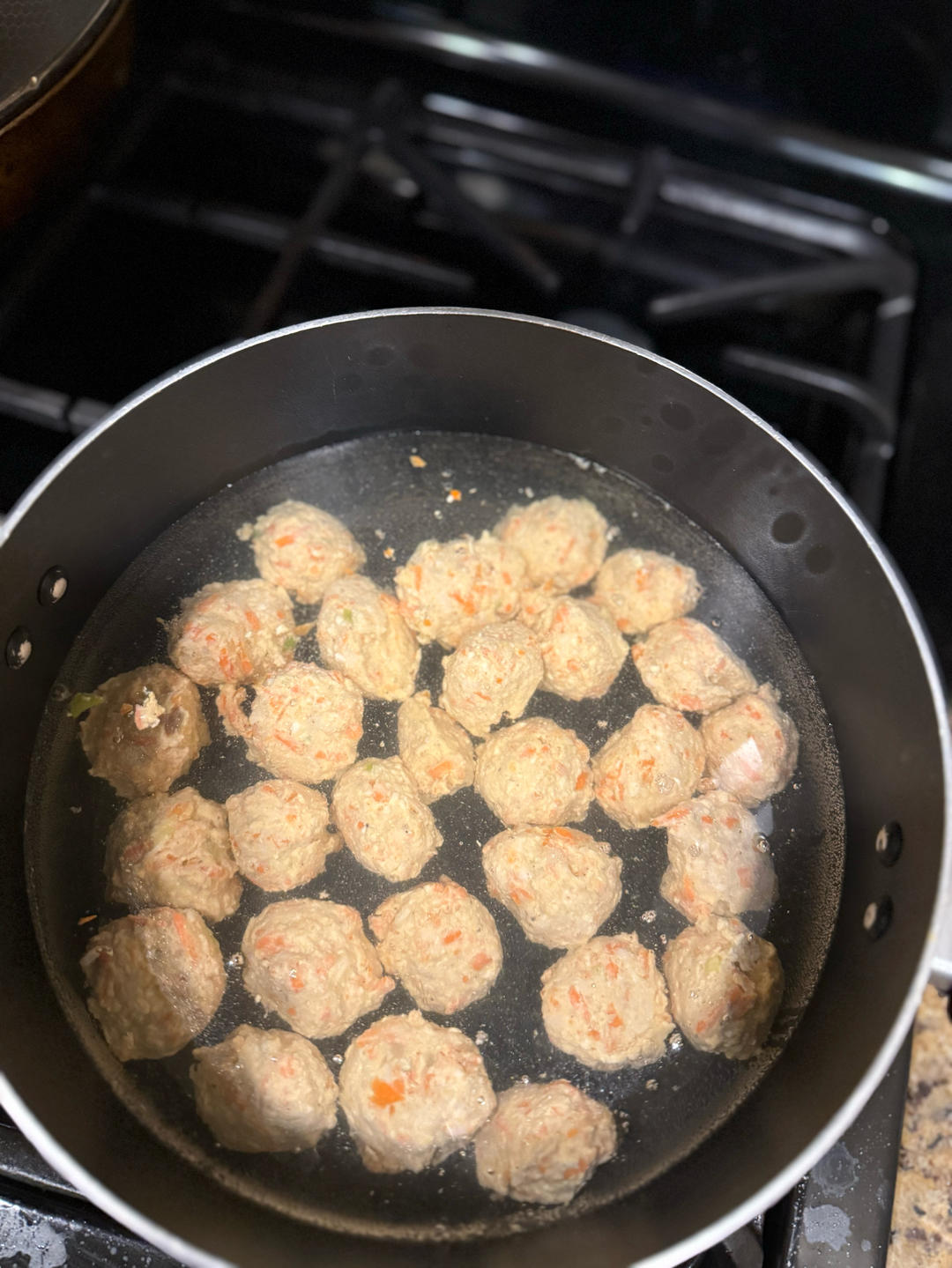 无淀粉鸡胸肉丸子（好吃 不腥 减脂健身必备）