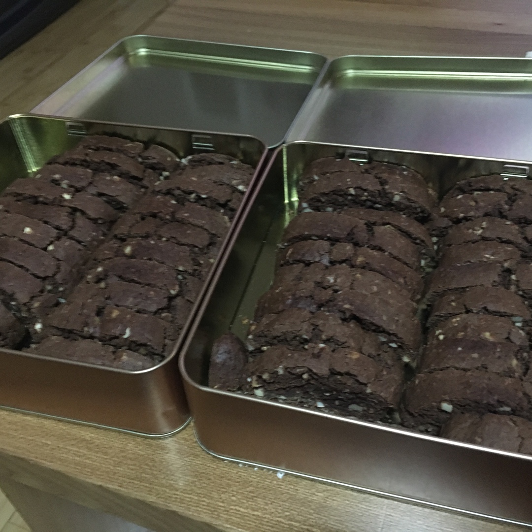 巧克力坚果意式脆饼