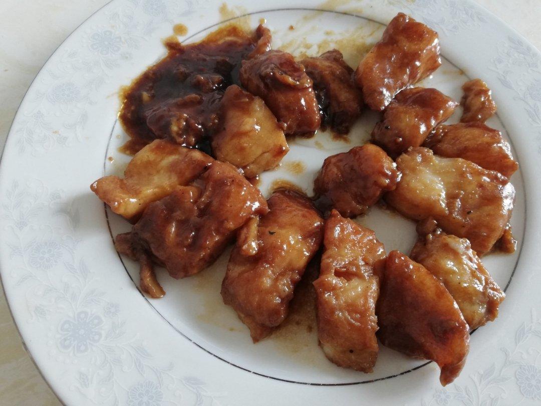 只需要两步的 方便 快手 酱烧巴沙鱼/龙利鱼