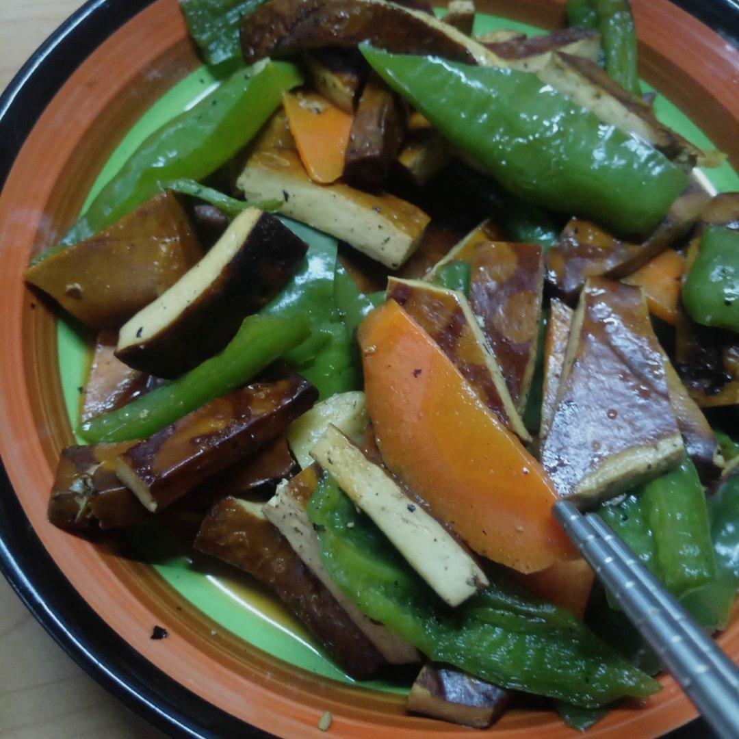 青椒豆腐干