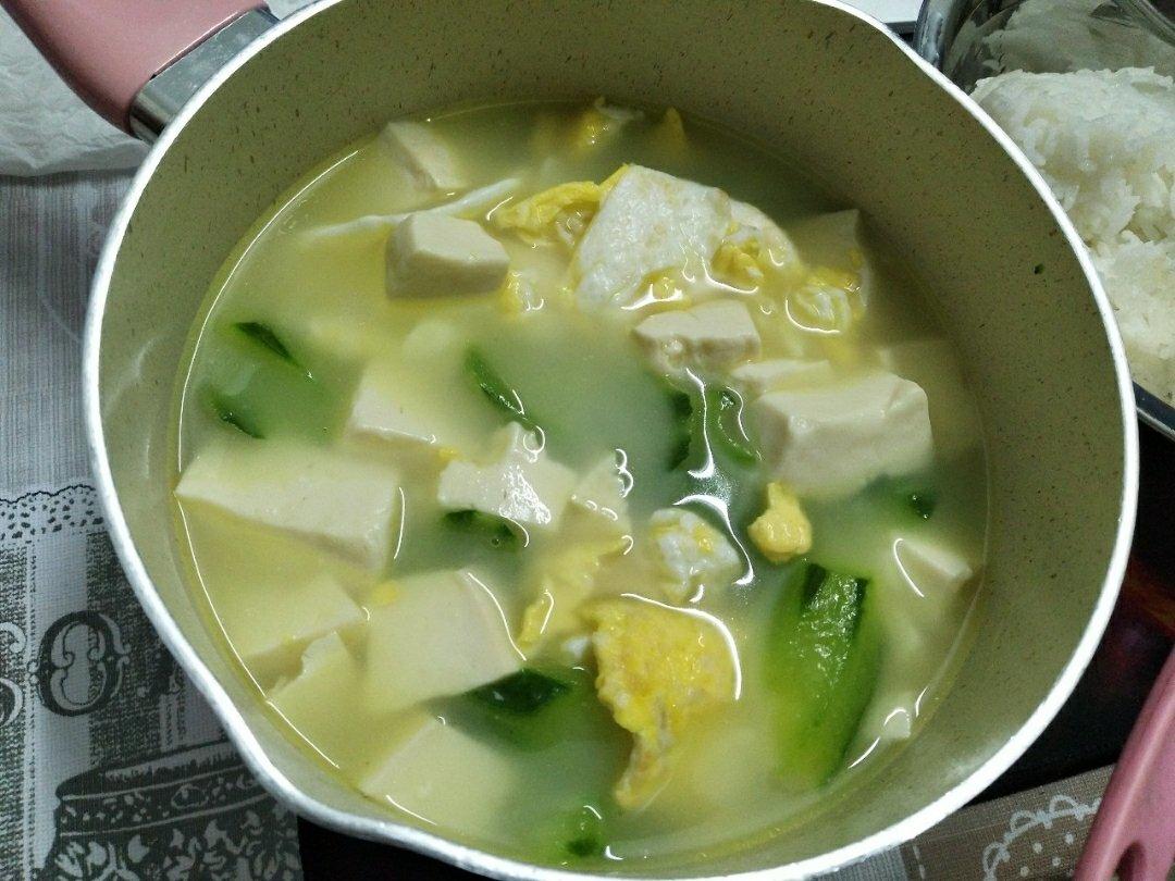 丝瓜豆腐汤（附奶白色汤方法）