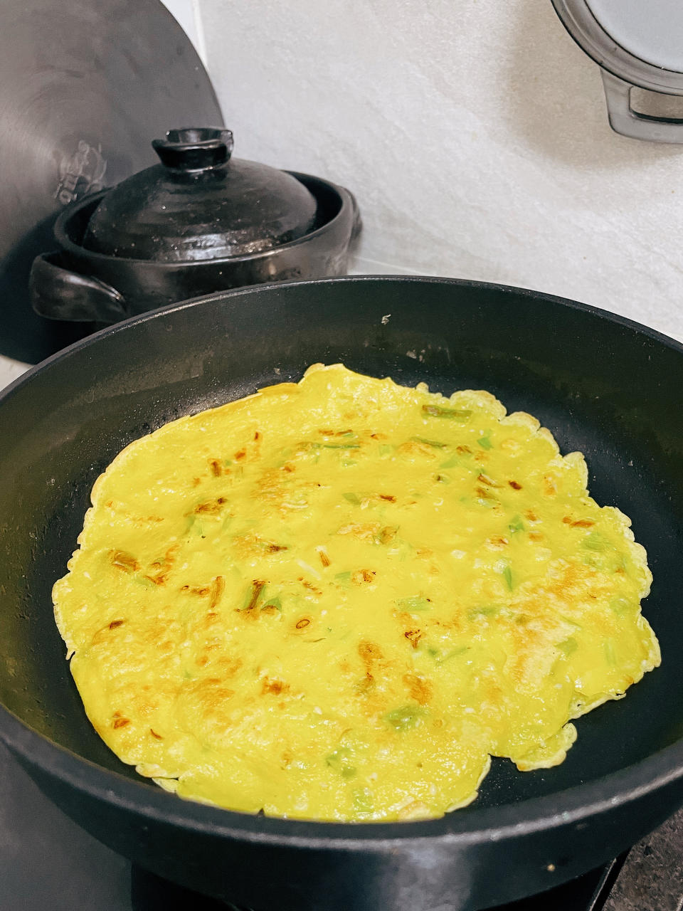 用葱花鸡蛋饼来唤醒你清晨的味蕾