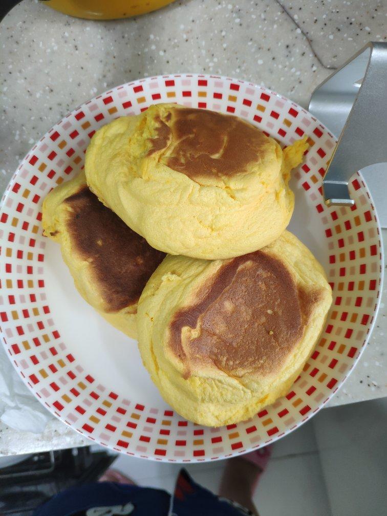 不用烤箱 15分钟无油低糖的舒芙蕾蛋糕松饼 🥞 蓬松绵软