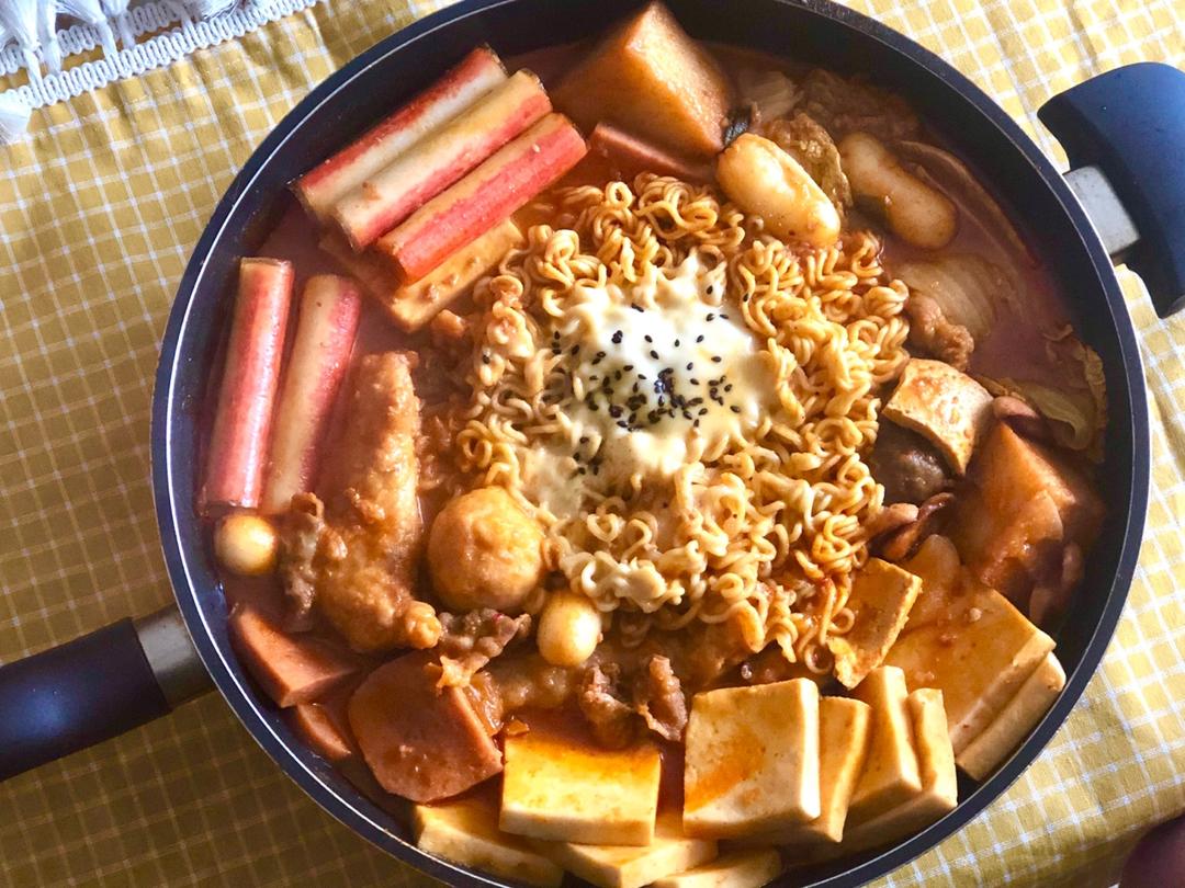 北极熊冬眠啦做的【部队锅】