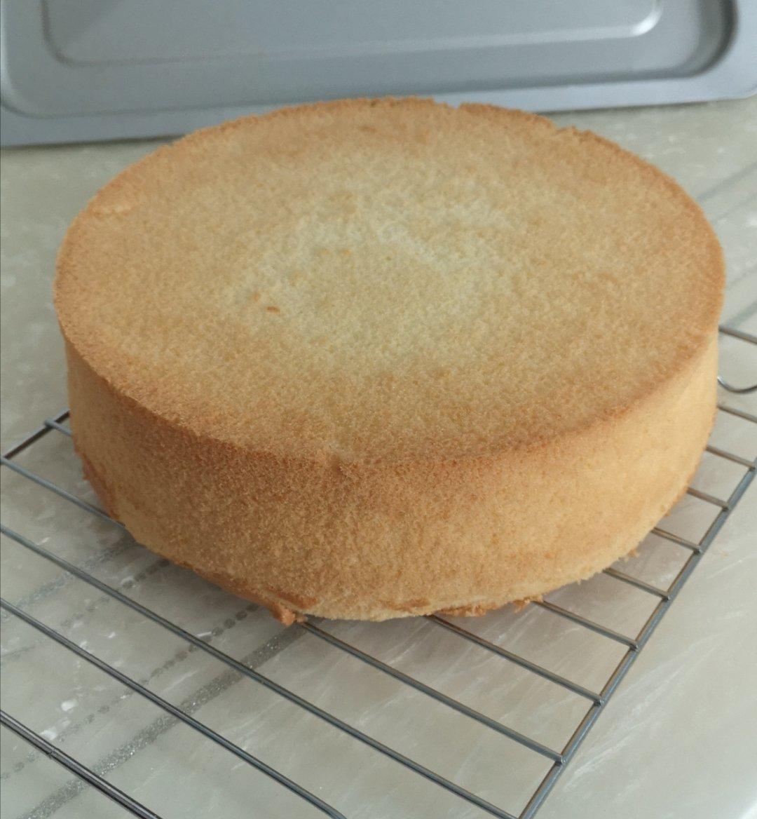 烤箱做蛋糕（戚风蛋糕的做法）