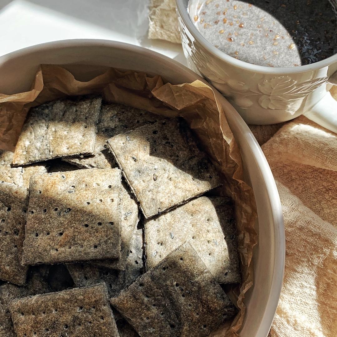 废弃酵种造起来-香葱苏打饼干