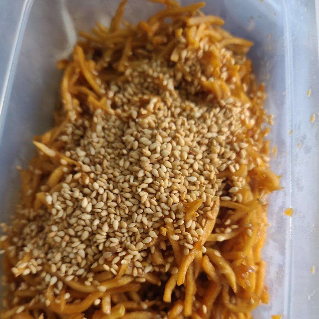 芥菜疙瘩咸菜丝