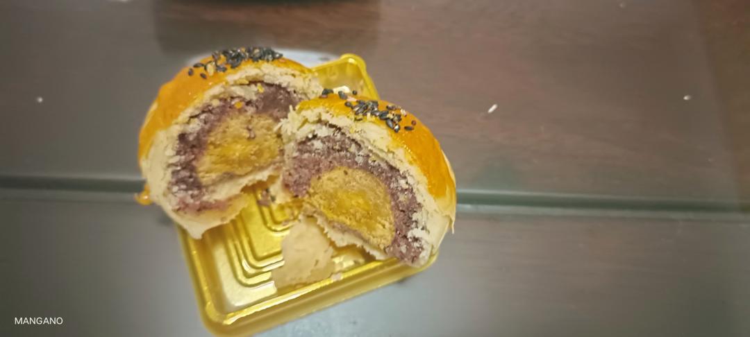 红豆蛋黄酥