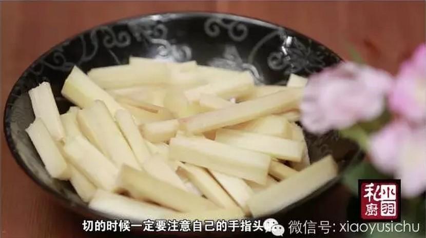 步骤图 甘蔗炖羊排 的确不是暗黑料理 小羽私厨的做法 甘蔗炖羊排 的确不是暗黑料理 小羽私厨的做法步骤 视 一条视频 下厨房