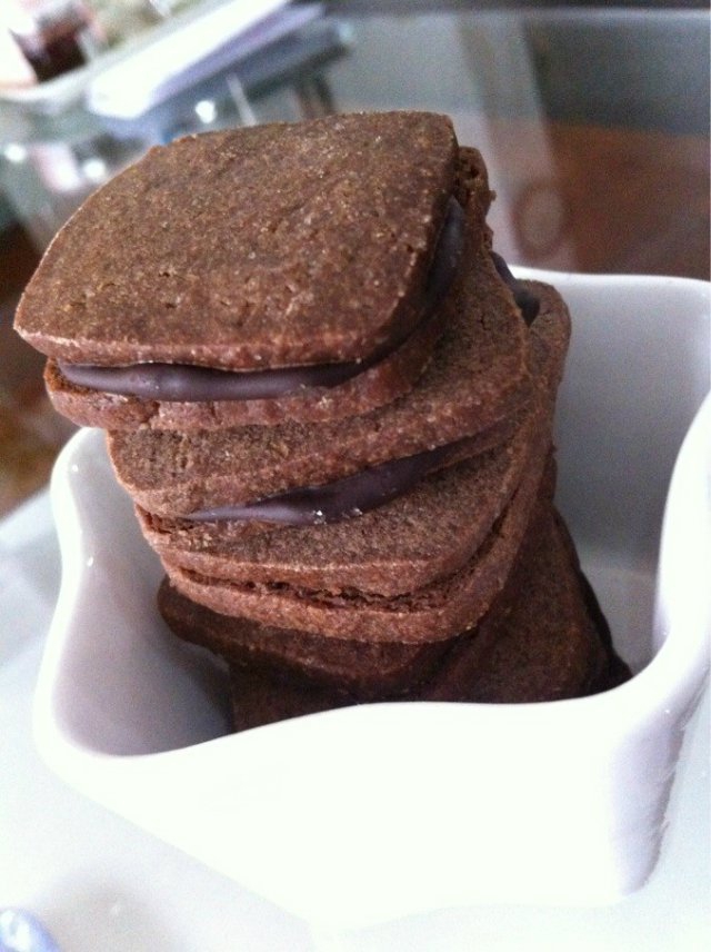 巧克力夹心饼干