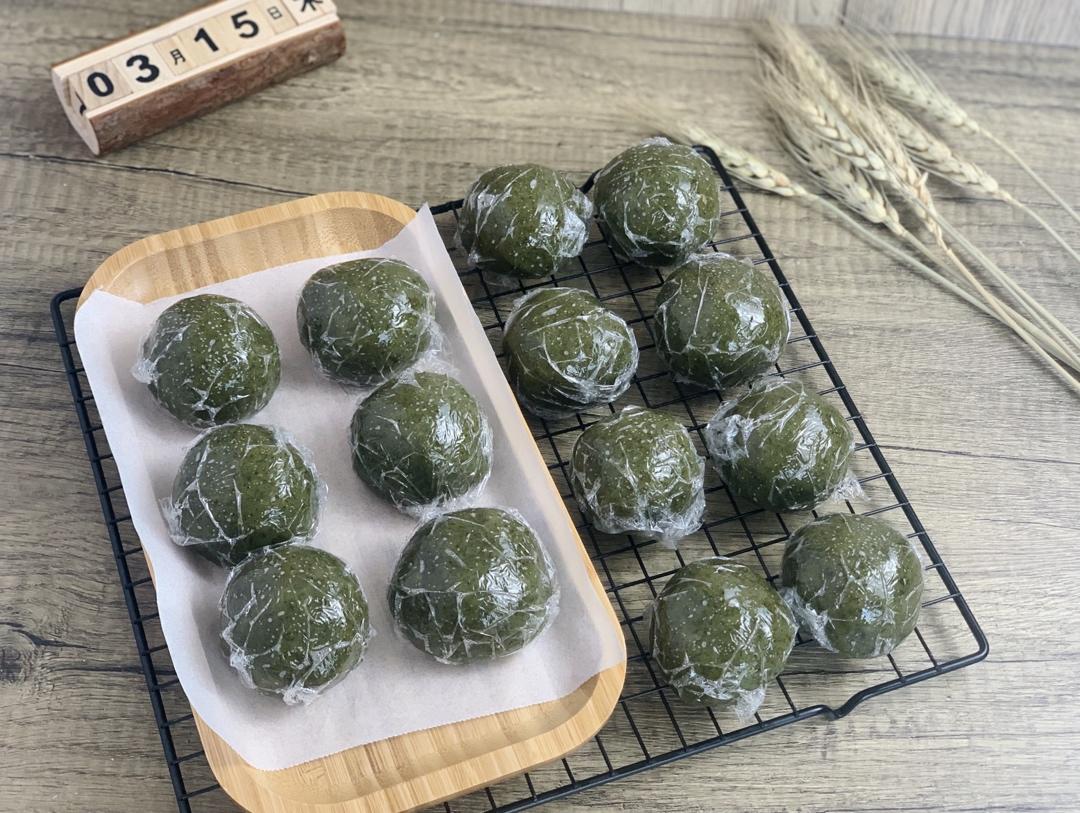 好吃的青团                       配小视频