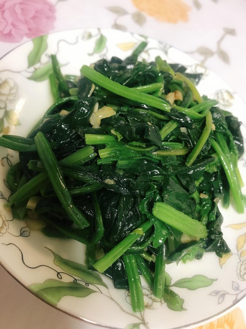 蒜蓉炒菠菜