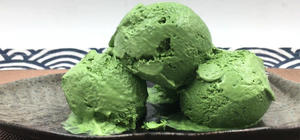 冰淇淋 酸奶 布丁青团  绿豆糕 雪媚娘的封面