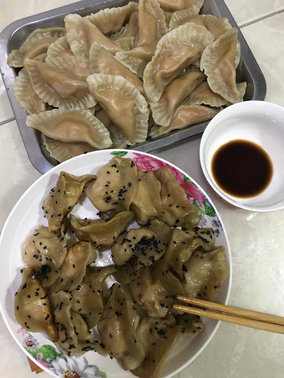 自己做饺子和锅贴